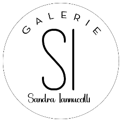 Circular logo with 'Galerie SI' and 'Sandra Iannucelli' text